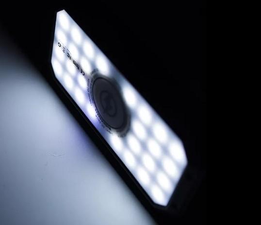 20000mAh RD太陽能充電器 | TYPE-C快速充電 | 流動應急電源 | LED照明燈 | QI無線充電 - RD Infinity Tech